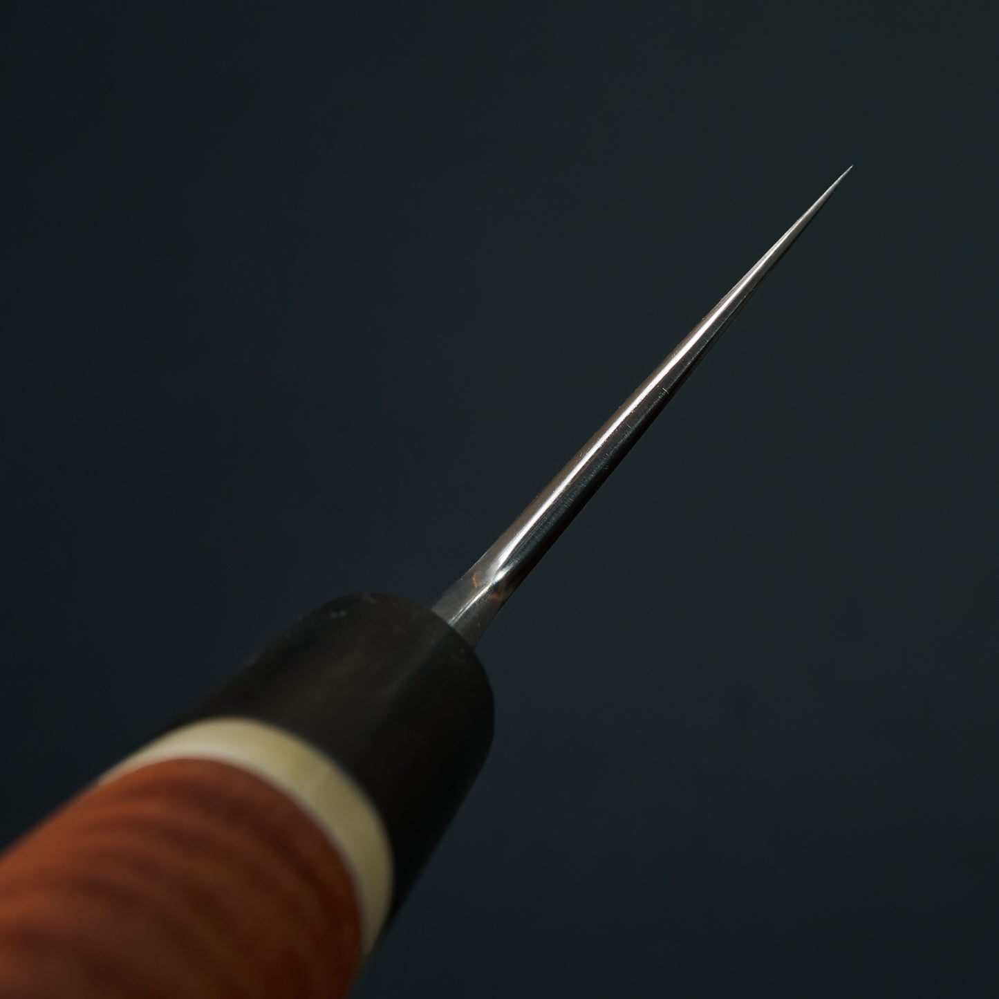 Gyuto 235mm Stainless Glad Apex Ultra Red River Gum & Bone By Simon Krichbaum – blade close-up