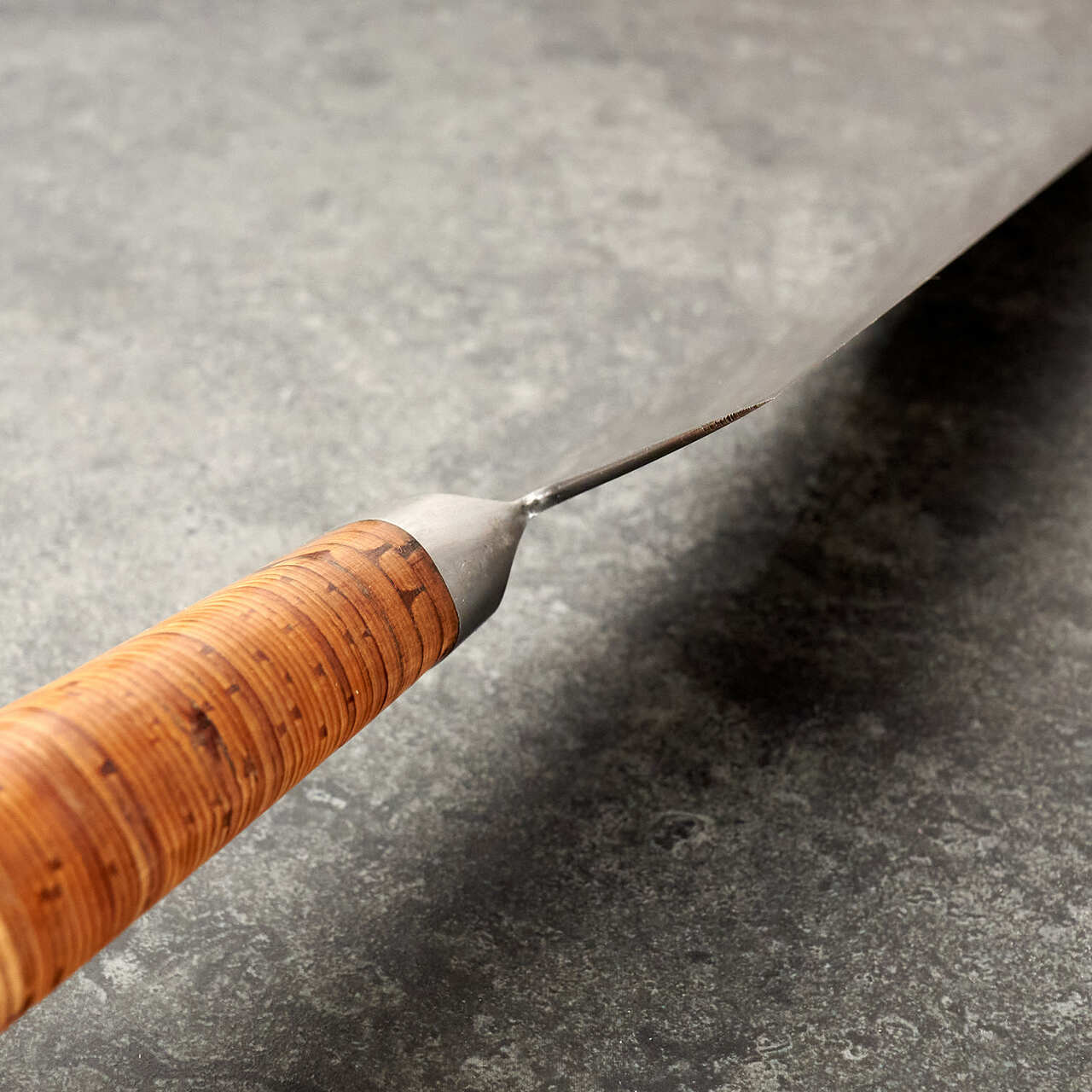 Isasmedjan Gyuto 240mm Full Kasumi Integral Birchbark & Brass - Choil