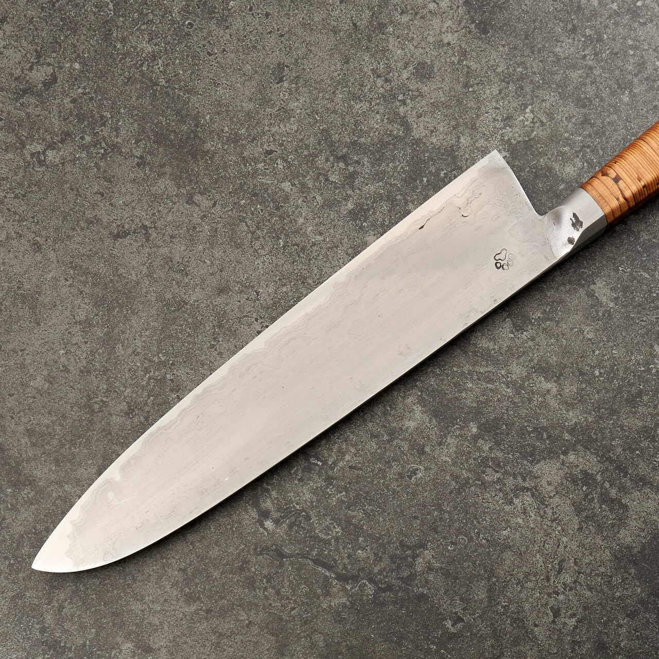 Isasmedjan Gyuto 240mm Full Kasumi Integral Birchbark & Brass - Profile