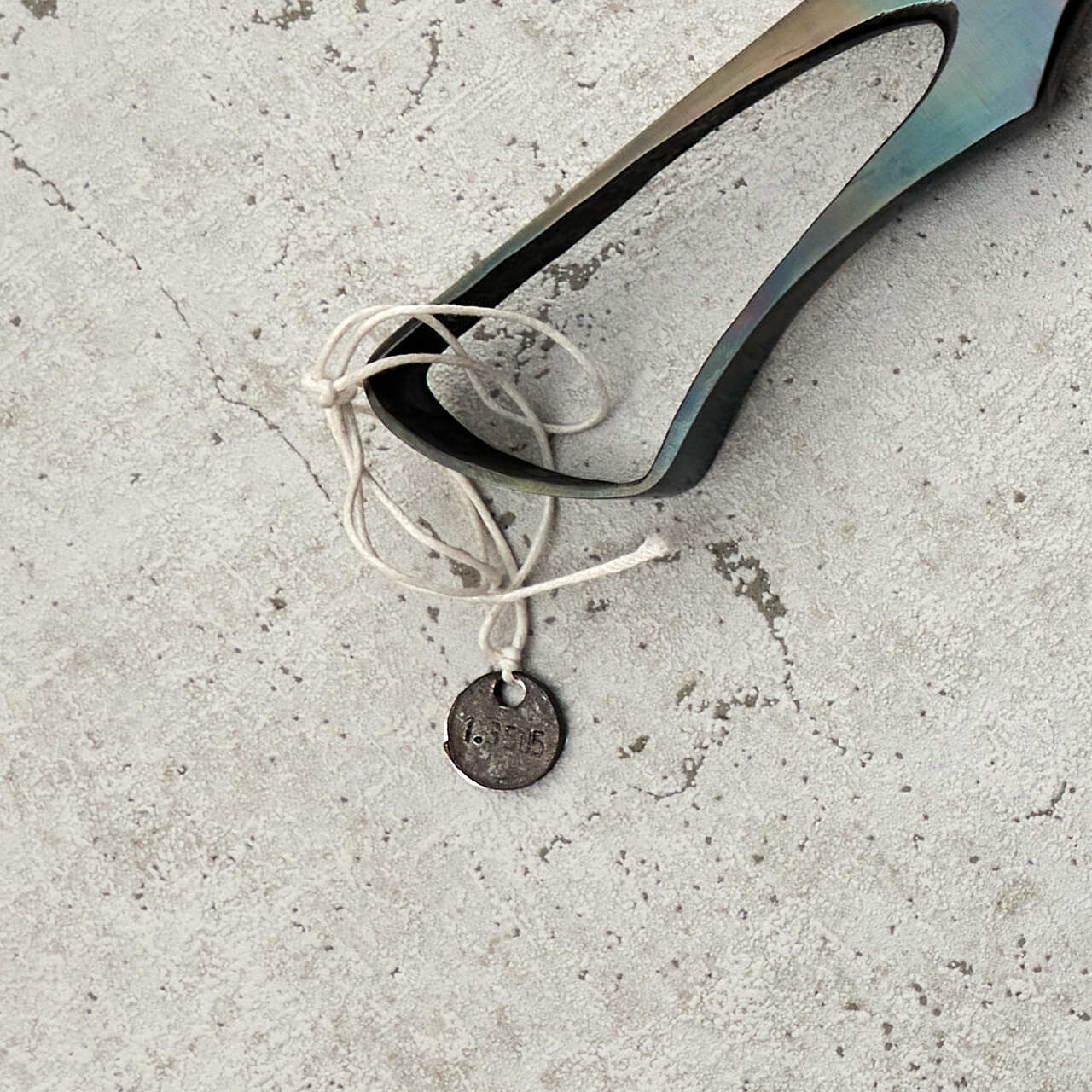 Kamon Knives Monosteel Integral Gyuto 260mm Walkschliff - Coin