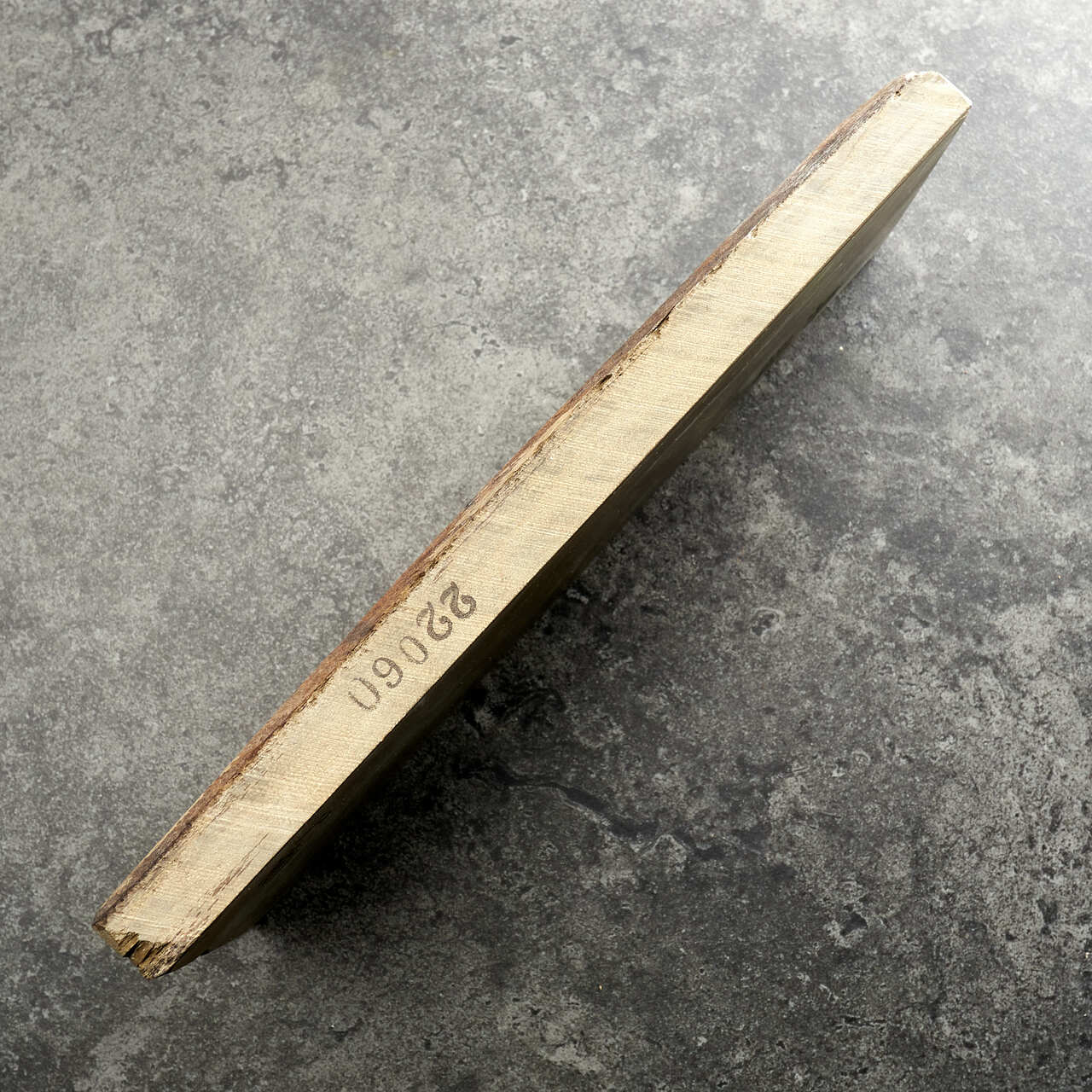 Okudo Tomae Item 16 Type 2 195mm x 65mm x 15mm - Side