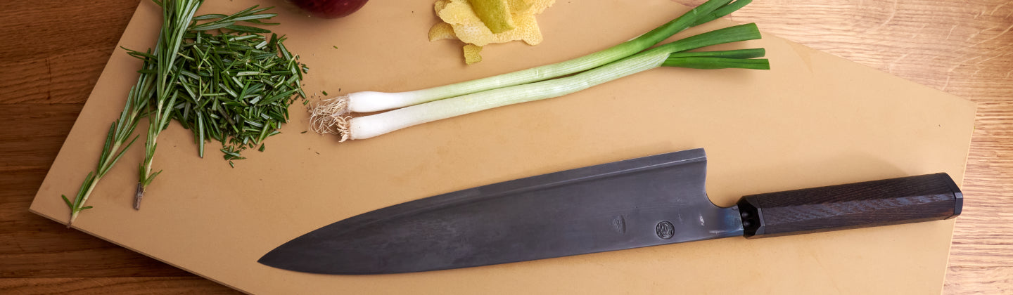 Product Review - Kamon Knives Gyuto 255mm 1.2519 Black S-Hook