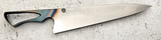 Forged, Punched & Drifted - Kamon Knives mono steel integral & the walkschliff grind