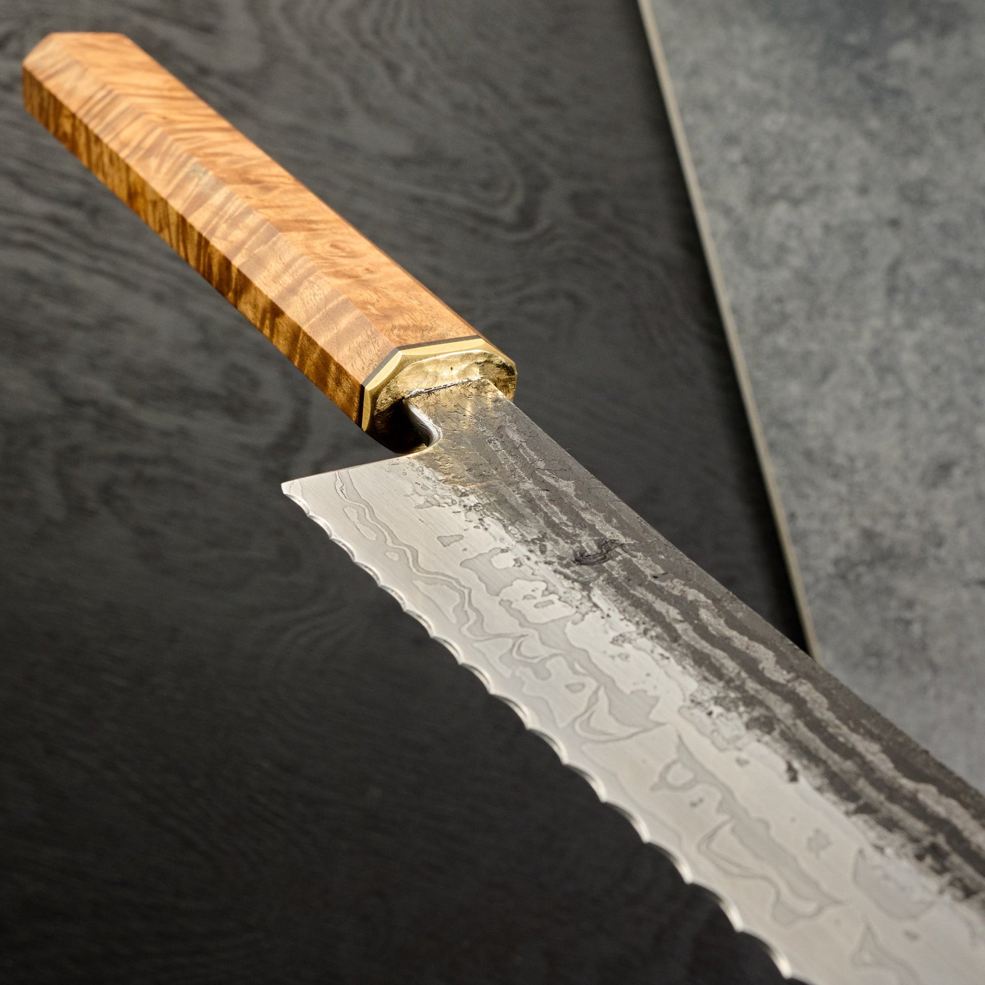 Bread Knife Sword 350mm Damascus – side profile