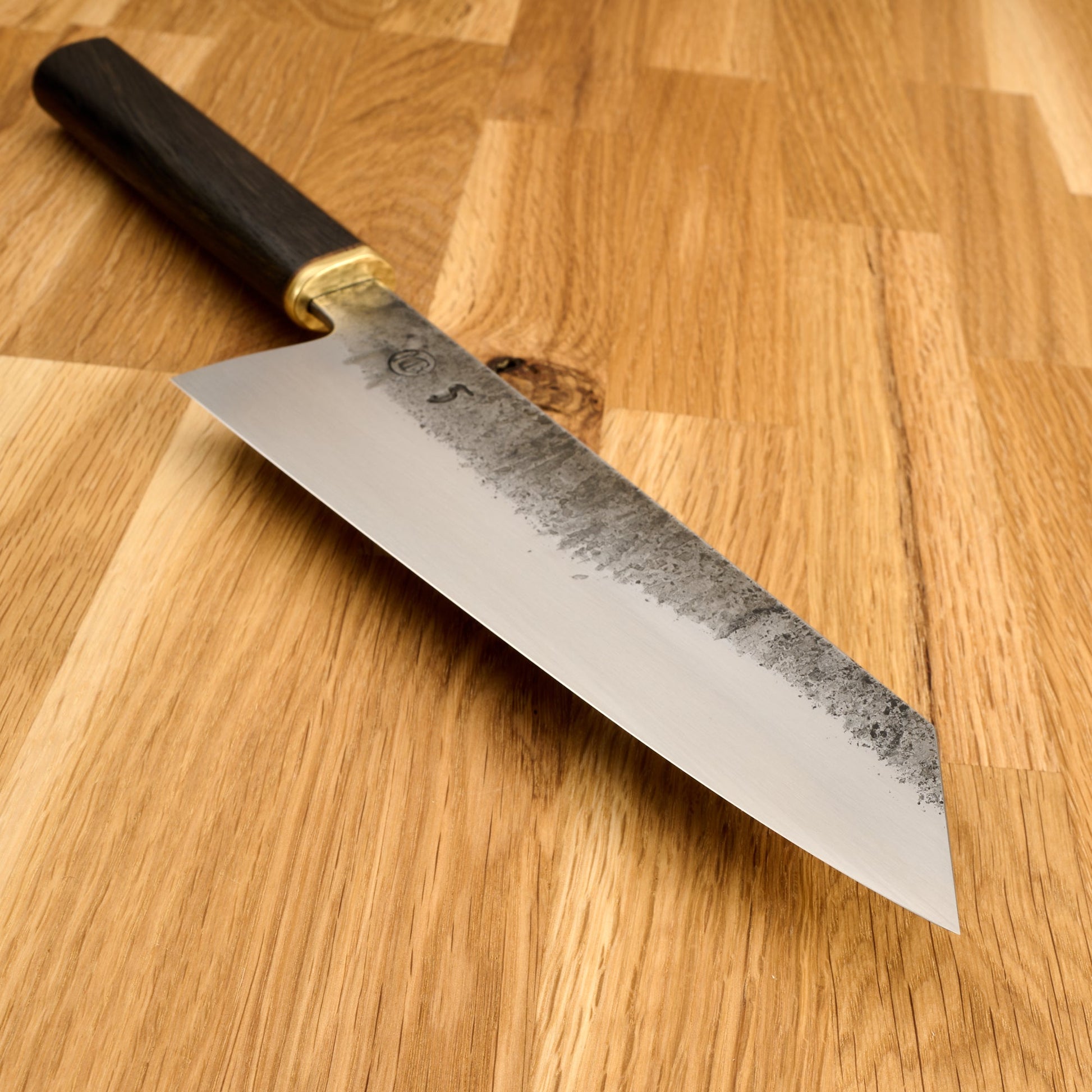 Bunka 190mm Ebonised Oak & Brass – blade close-up