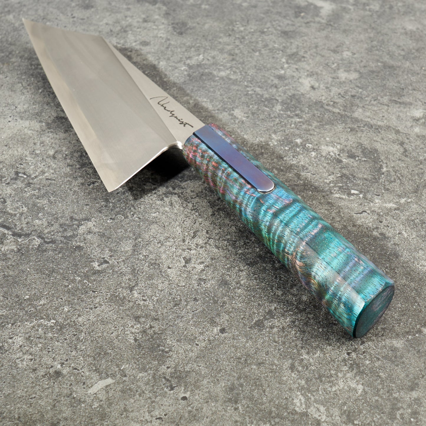 Bunka 210mm 'S' Grind – handle detail