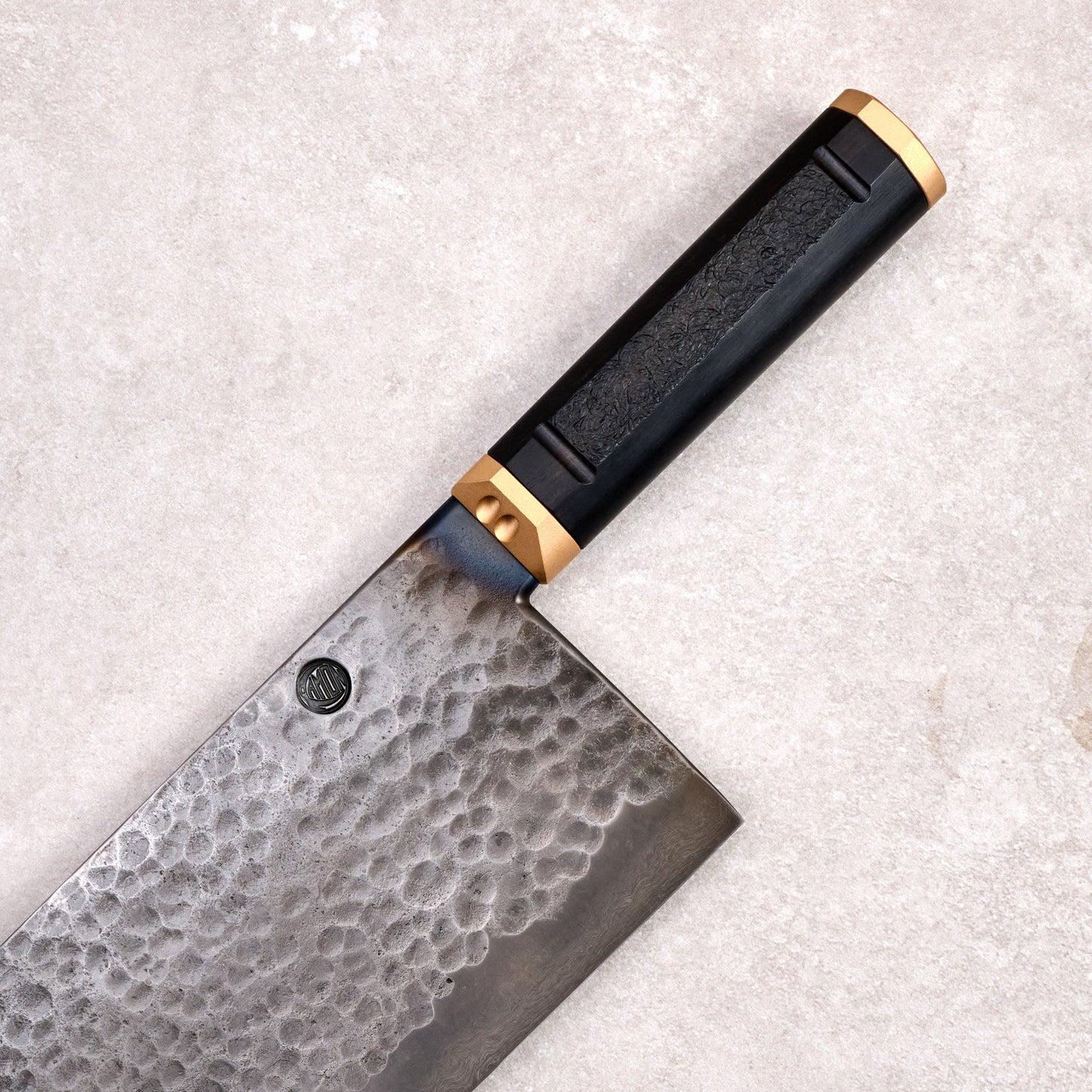 Cleaver 208mm Denty Short Neck Black Out – handle detail