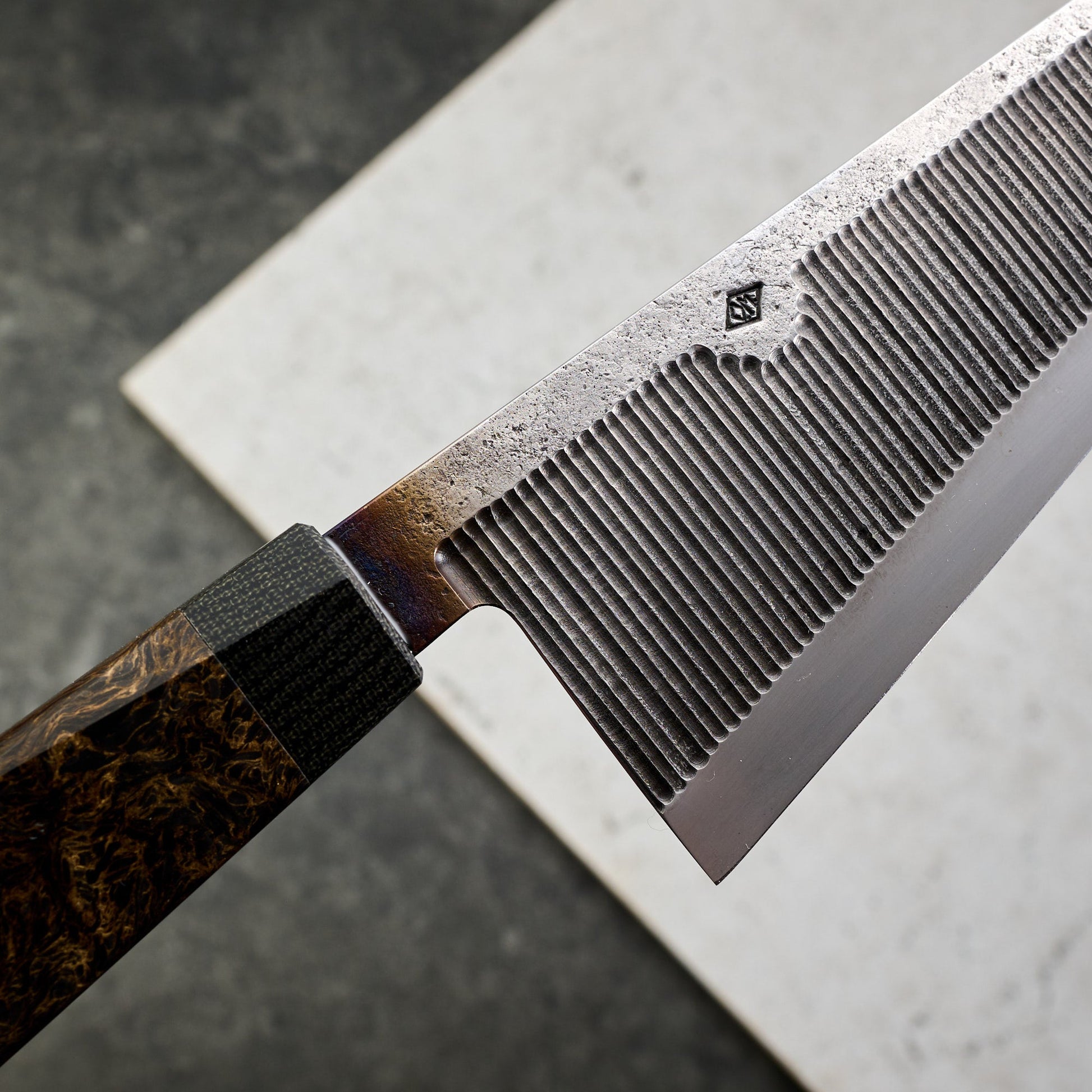 Gyuto 185mm Hollowed Carbon & Micarta – handle detail
