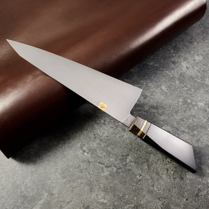 Gyuto 190mm Carbon Chef Brass Inlaid Name Plate SE – detail view