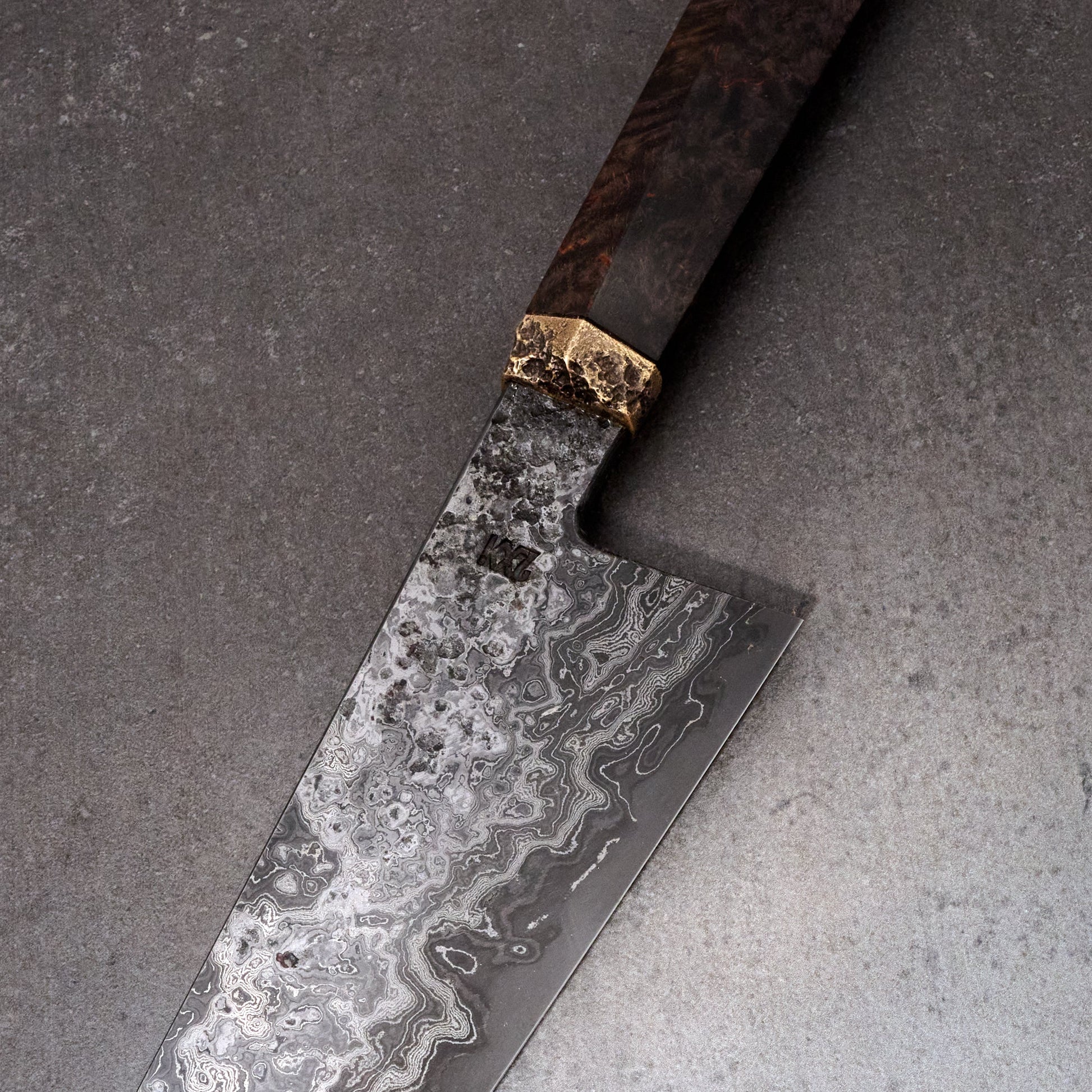 Gyuto 200mm Dammy Clad ApexUltra, Birch & Brass – handle detail