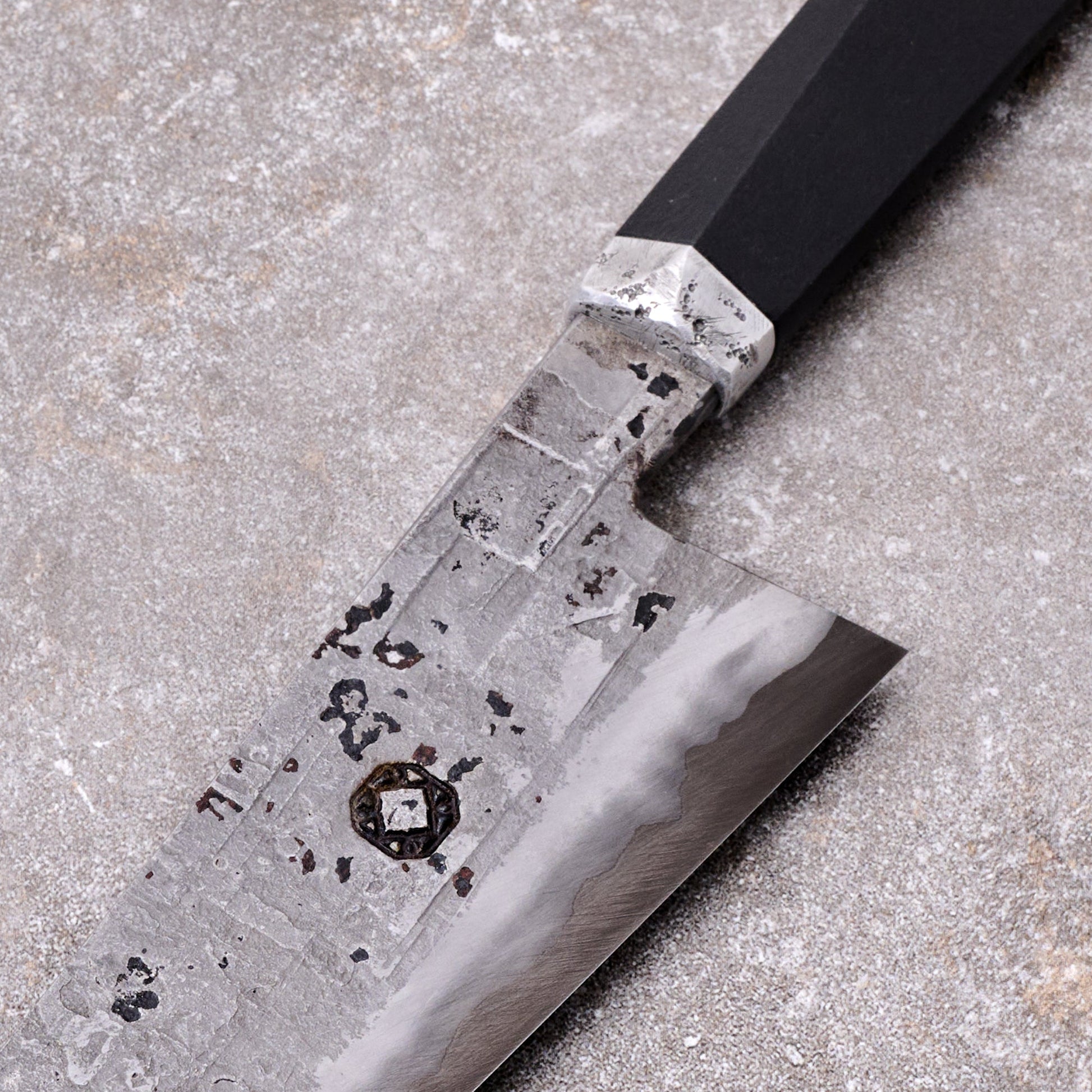 Gyuto 205mm SanMai Aluminium & Micarta – detail view