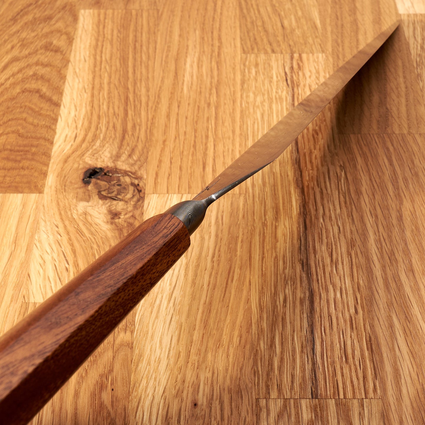 Gyuto 210mm Mosaic Damascus, Mahogany & Brass – blade close-up