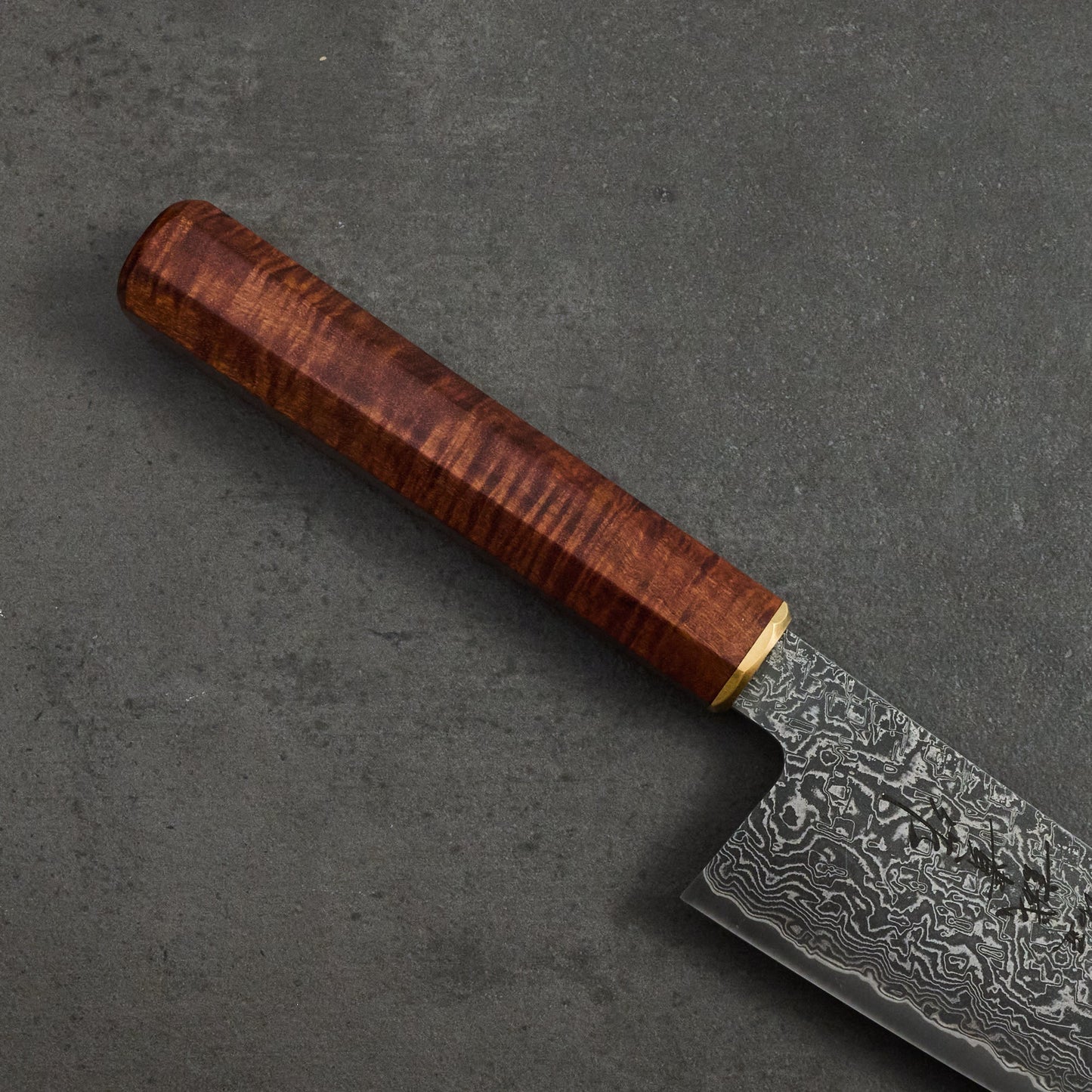 Gyuto 210mm SG2 Damascus Clad Gidgee & Brass – handle detail