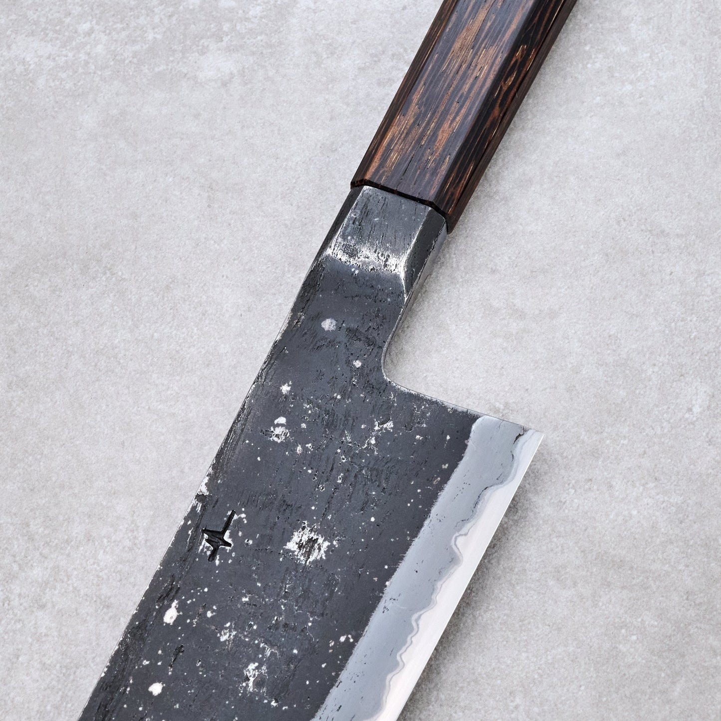 Gyuto 215mm SanMai Ku Kasumi Integral – detail view