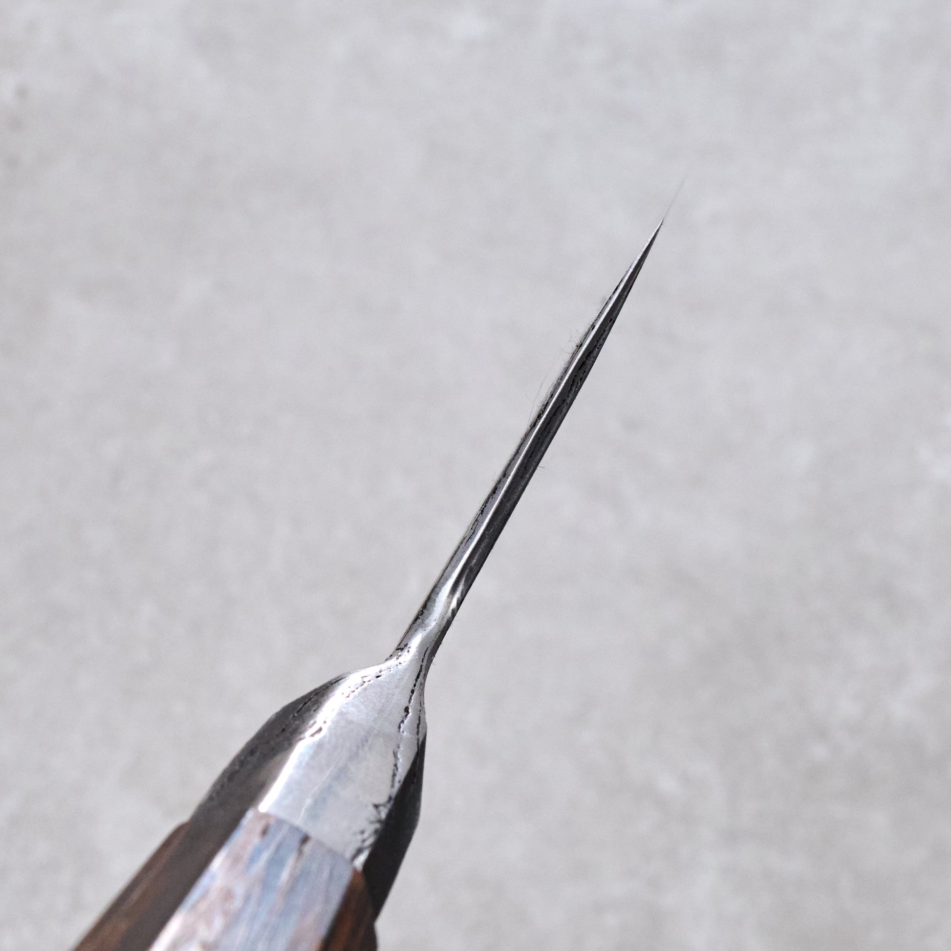 Gyuto 215mm SanMai Ku Kasumi Integral – handle detail