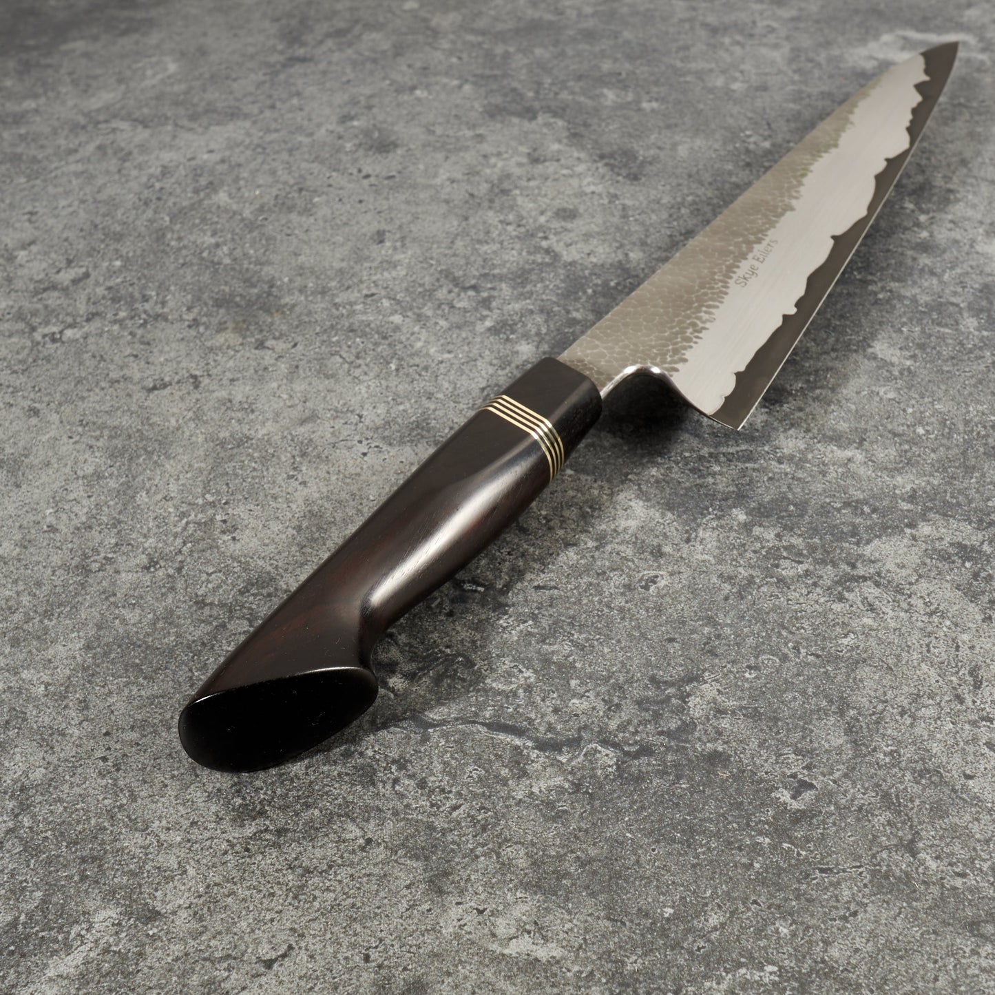 Gyuto 220mm Vtoku2 Stainless Clad African Blackwood – side profile