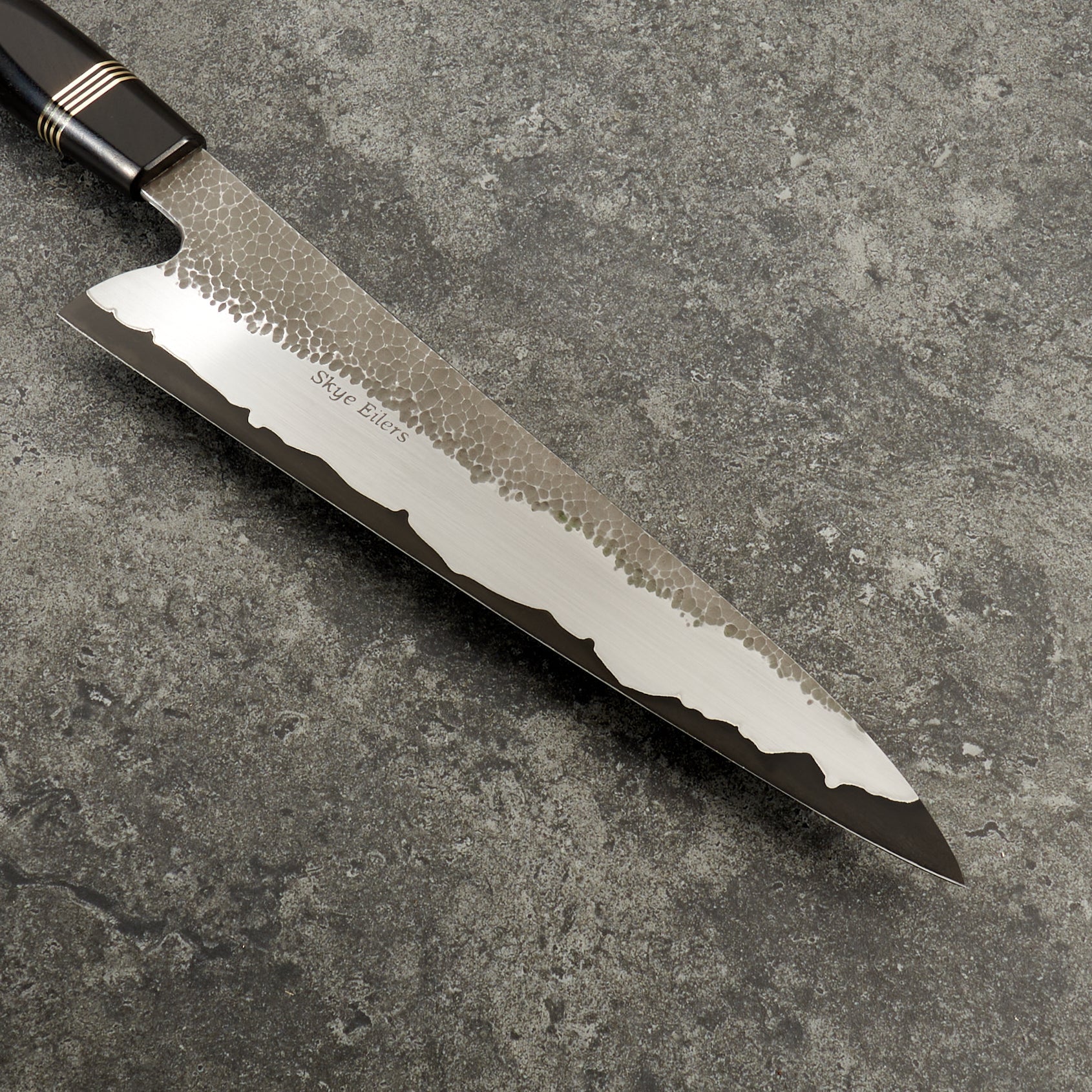 Gyuto 220mm Vtoku2 Stainless Clad African Blackwood – blade close-up