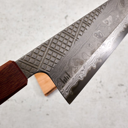 Gyuto 225mm 23 Layer Suminagashi Clad Waffle Textured S Grind – handle detail