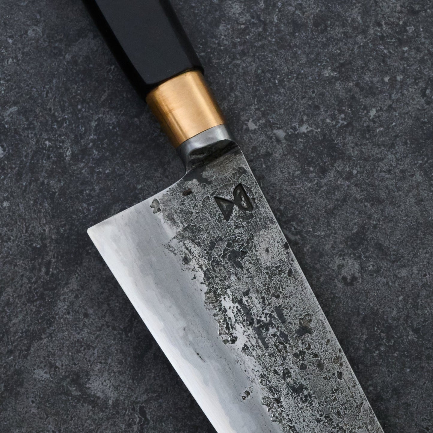 Gyuto 220mm Wrought Iron & Apex Ultra Nogent Integral – detail view