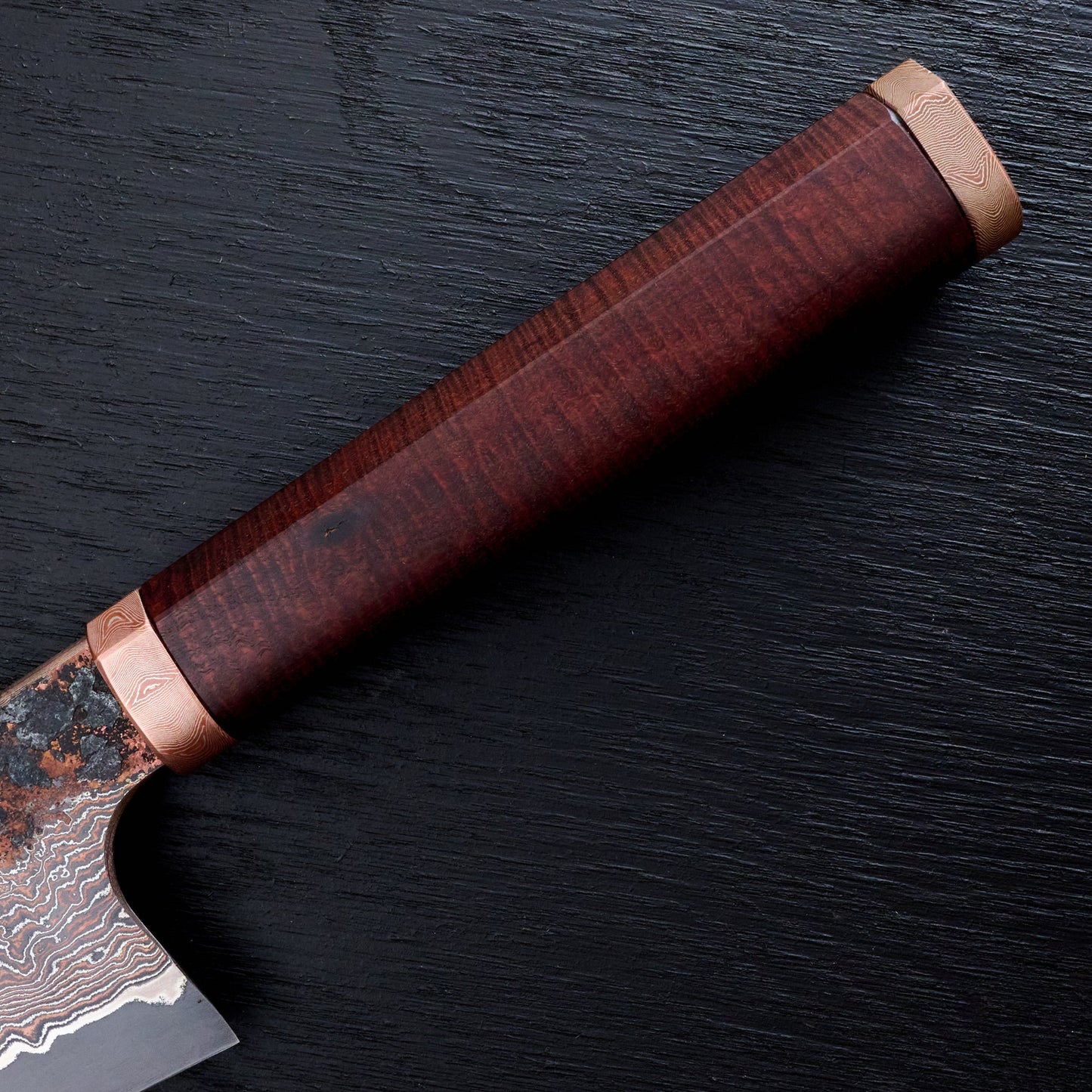 Gyuto 230mm Copper Damascus Clad Apex Ultra, Mokume-gane & Gidgee – blade close-up