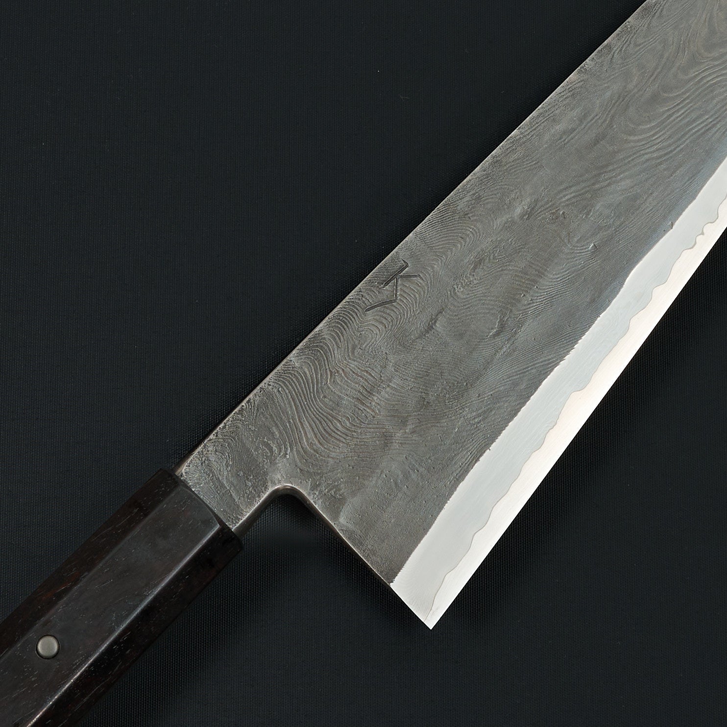 Gyuto 240mm GoMai Damasteel, Ni, Apex Ultra African Blackwood Takedown – handle detail