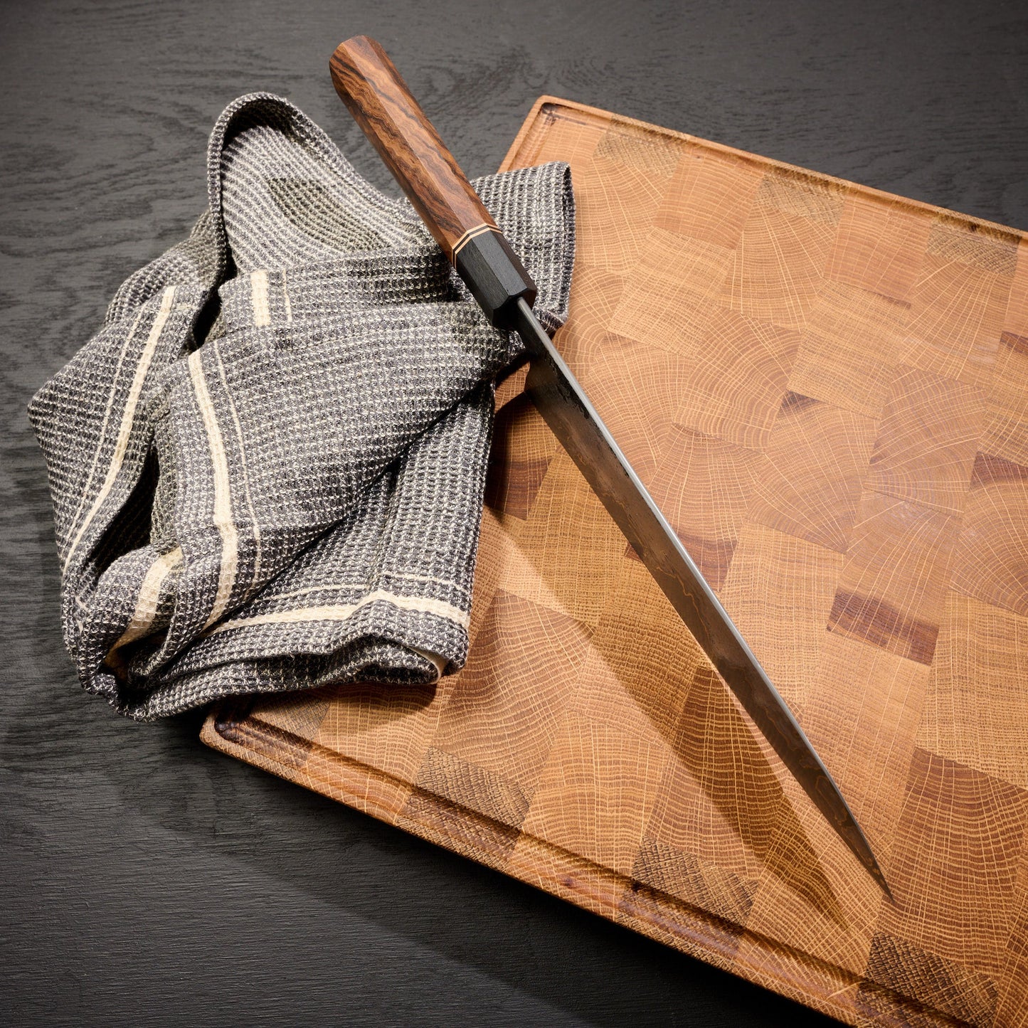 Gyuto 230mm GoMai Wrought Iron, Nickel & Apex Ultra – detail view