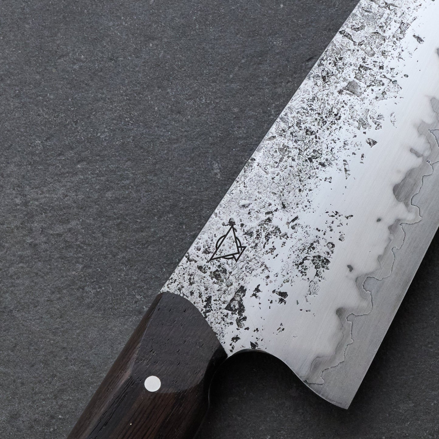 Gyuto 230mm Stainless SanMai Apex Ultra – blade close-up