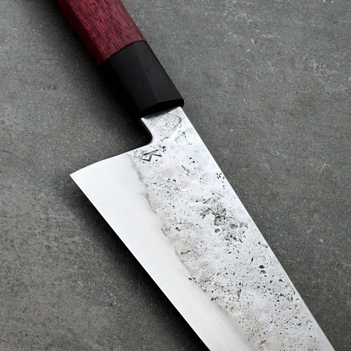Gyuto 230mm Takedown Purple Heart & African Blackwood – detail view