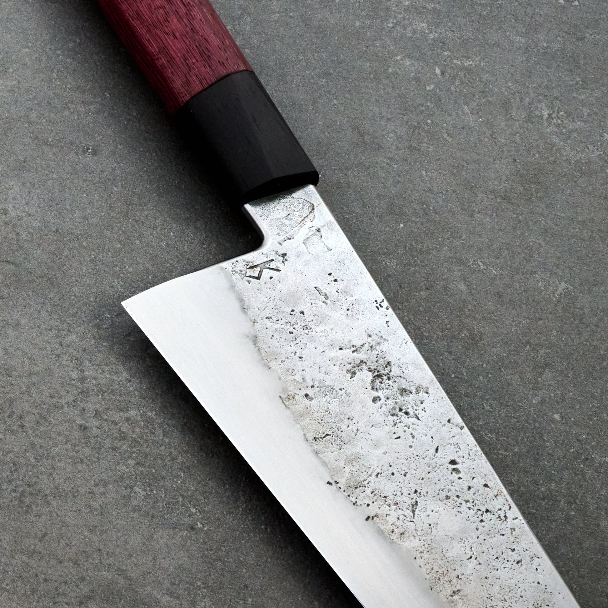 Gyuto 230mm Takedown Purple Heart & African Blackwood – detail view