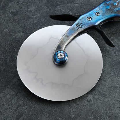 Gyuto 230mm & Pizza Cutter 90mm Honyaki 'Float Grip' Set – side profile