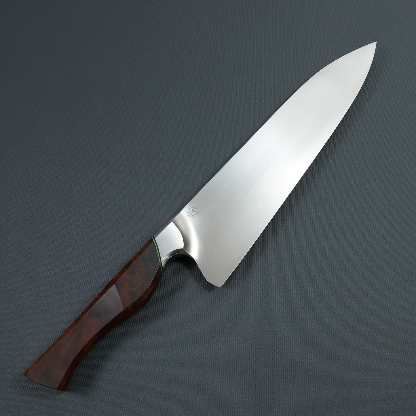 Gyuto 235mm Performance Line Apex Ultra, Walnut & G10