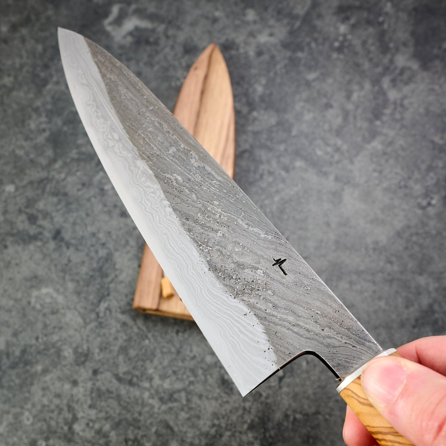 Gyuto 235mm Damascus Twist Clad 135Cr3 Deep Etch – handle detail