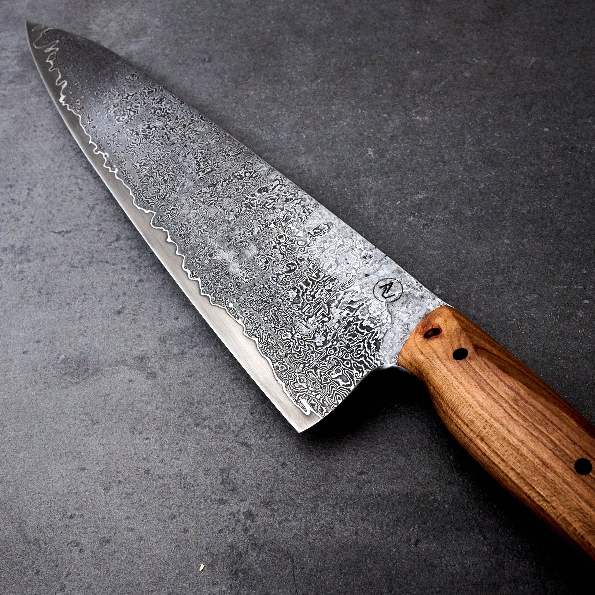 Gyuto 235mm GoMai Dammy ApexUltra Zwetschge Full Tang – side profile