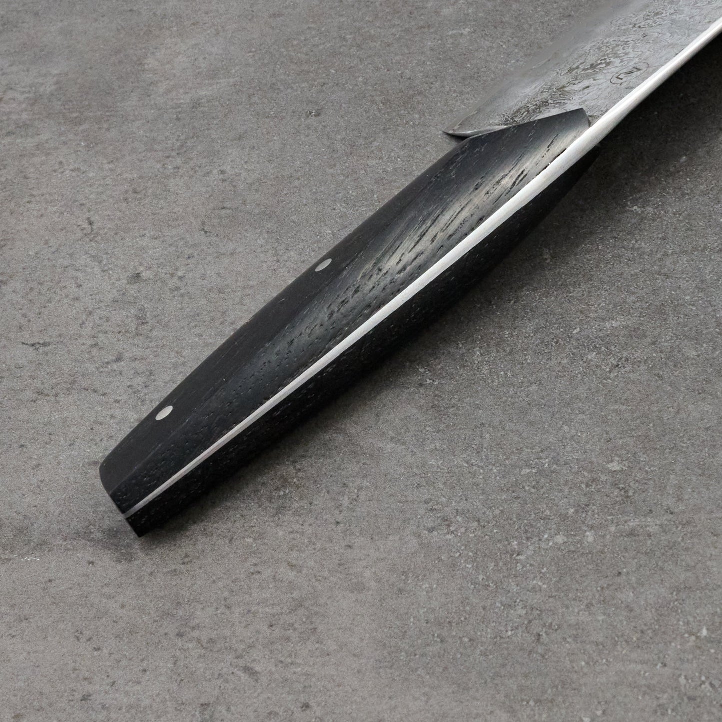 Gyuto 235mm Damascus and Apex Ultra GoMai – side profile