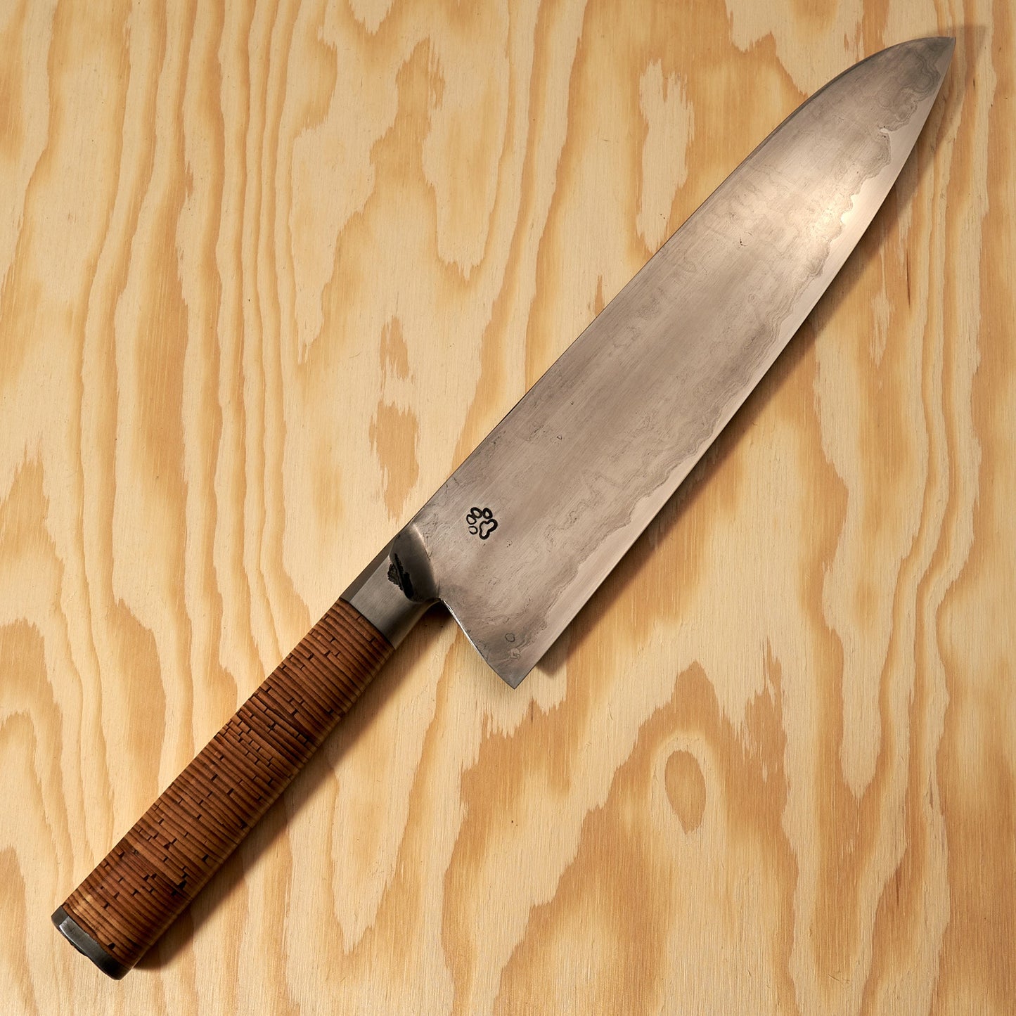 Gyuto 240mm Wrought Iron San Mai Integral Birchbark & Brass – handle detail