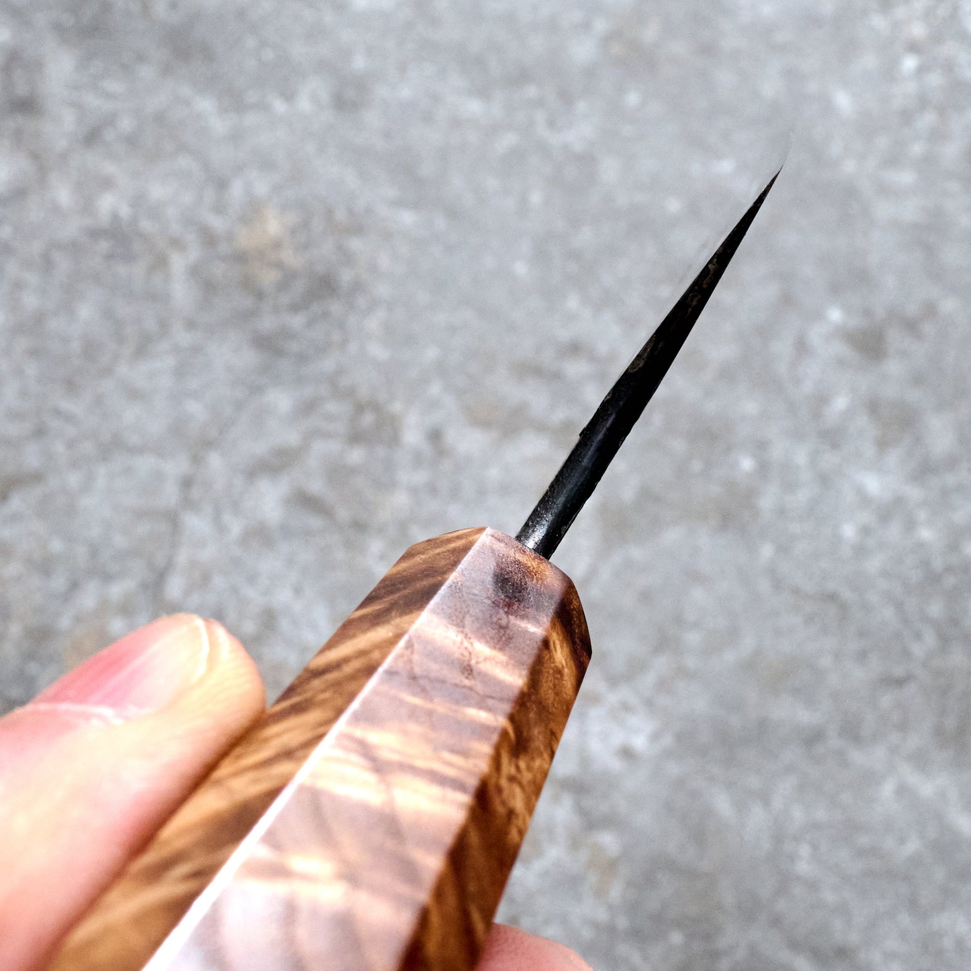 Gyuto 240mm GoMai Wrought Iron, Nickel, 52100, Black Ash Burl – side profile