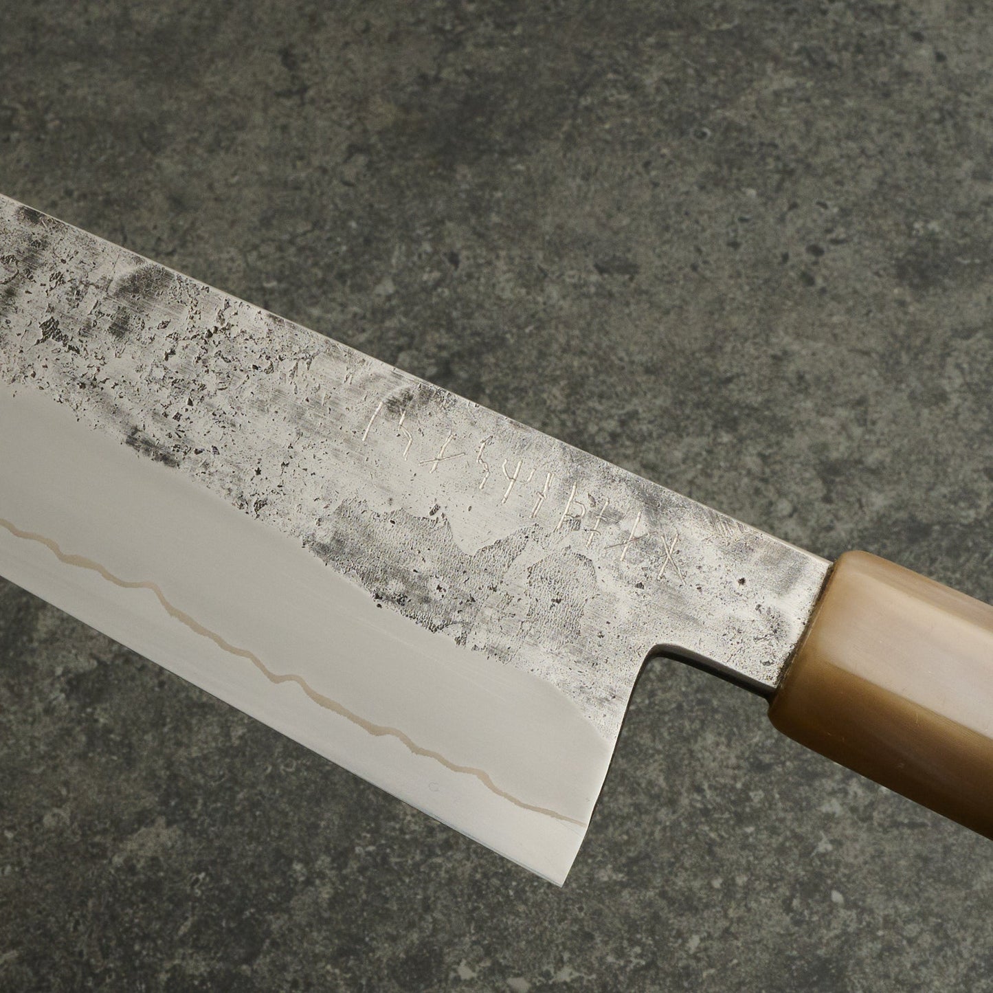 Gyuto 240mm Stainless Clad Apex Ultra Kasumi – blade close-up