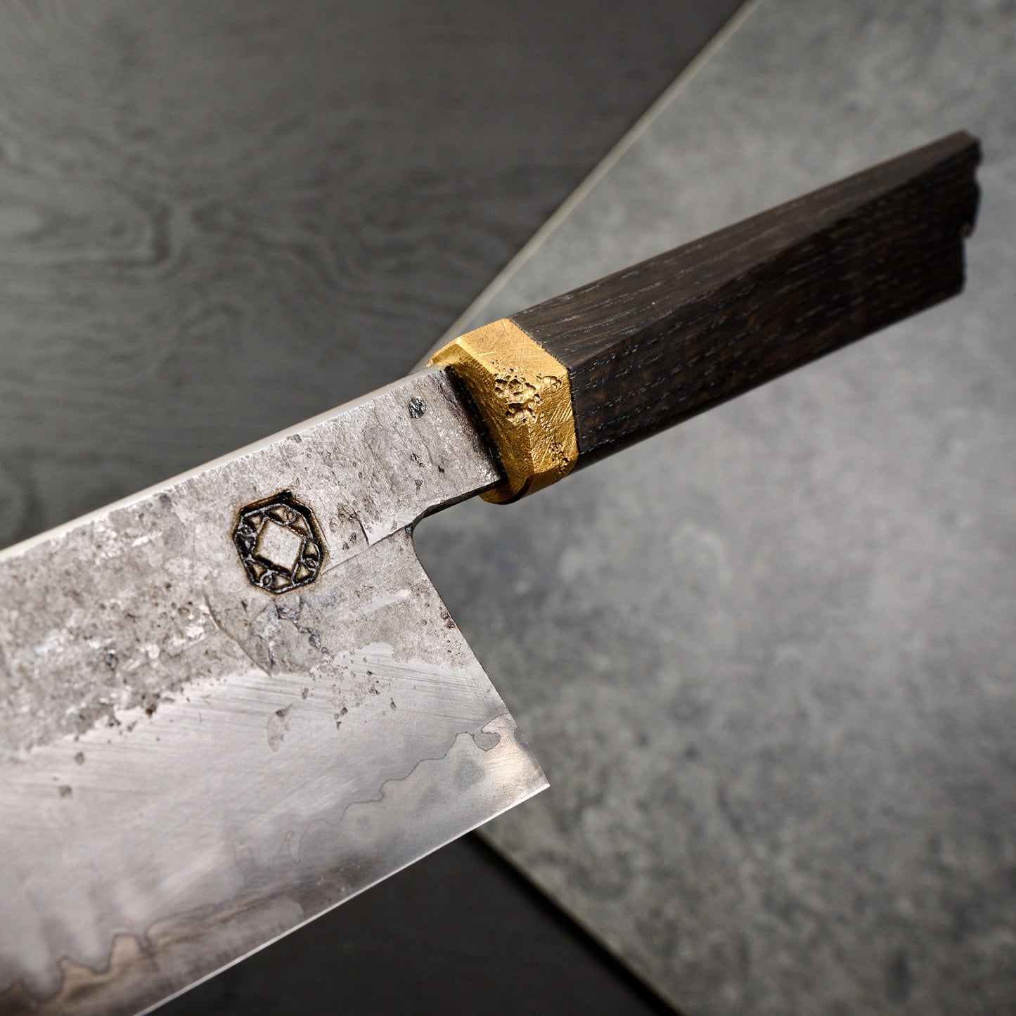 Gyuto 240mm SanMai 'Spicy White' – handle detail