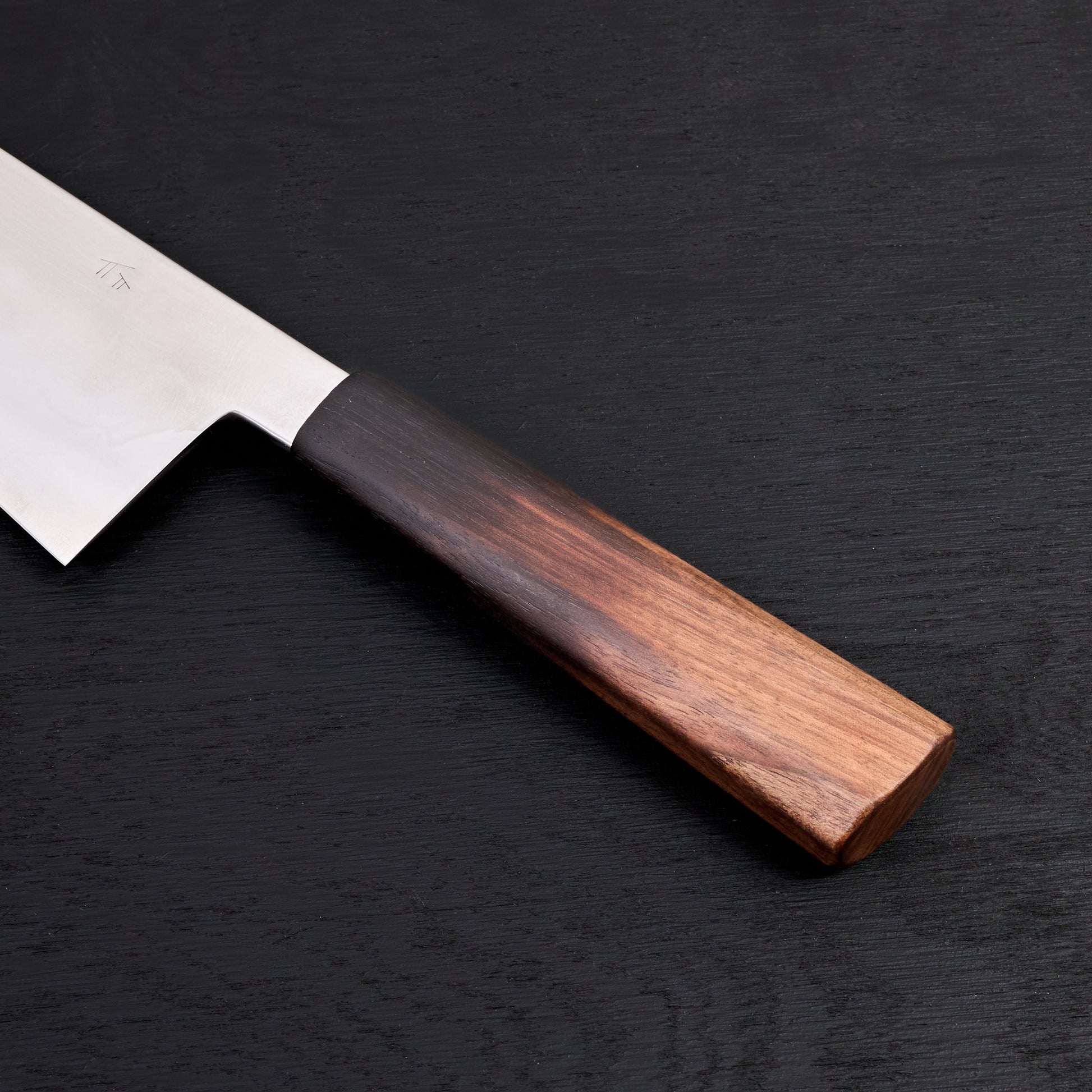 Gyuto 244mm Mizu-Honyaki Mirror – blade close-up