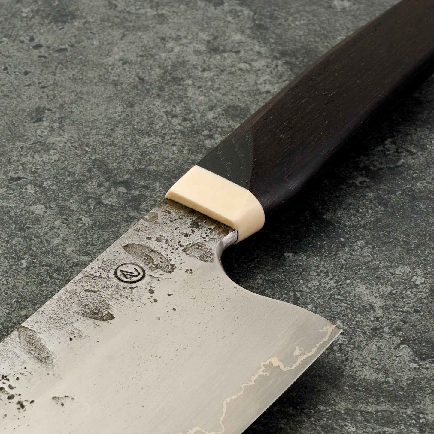 Gyuto 245mm GoMai Apex Ultra – handle detail