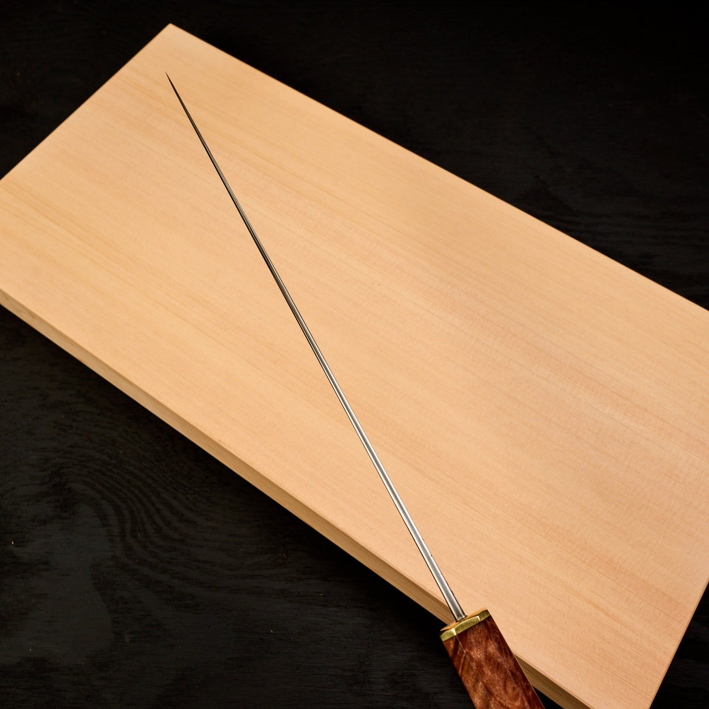 Gyuto 250mm Rain Drop Damascus Clad Apex Ultra Amboyna & Brass – blade close-up