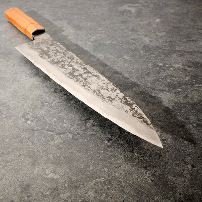Gyuto 250mm Wrought Iron Clad 135Cr3 Kasumi – blade close-up