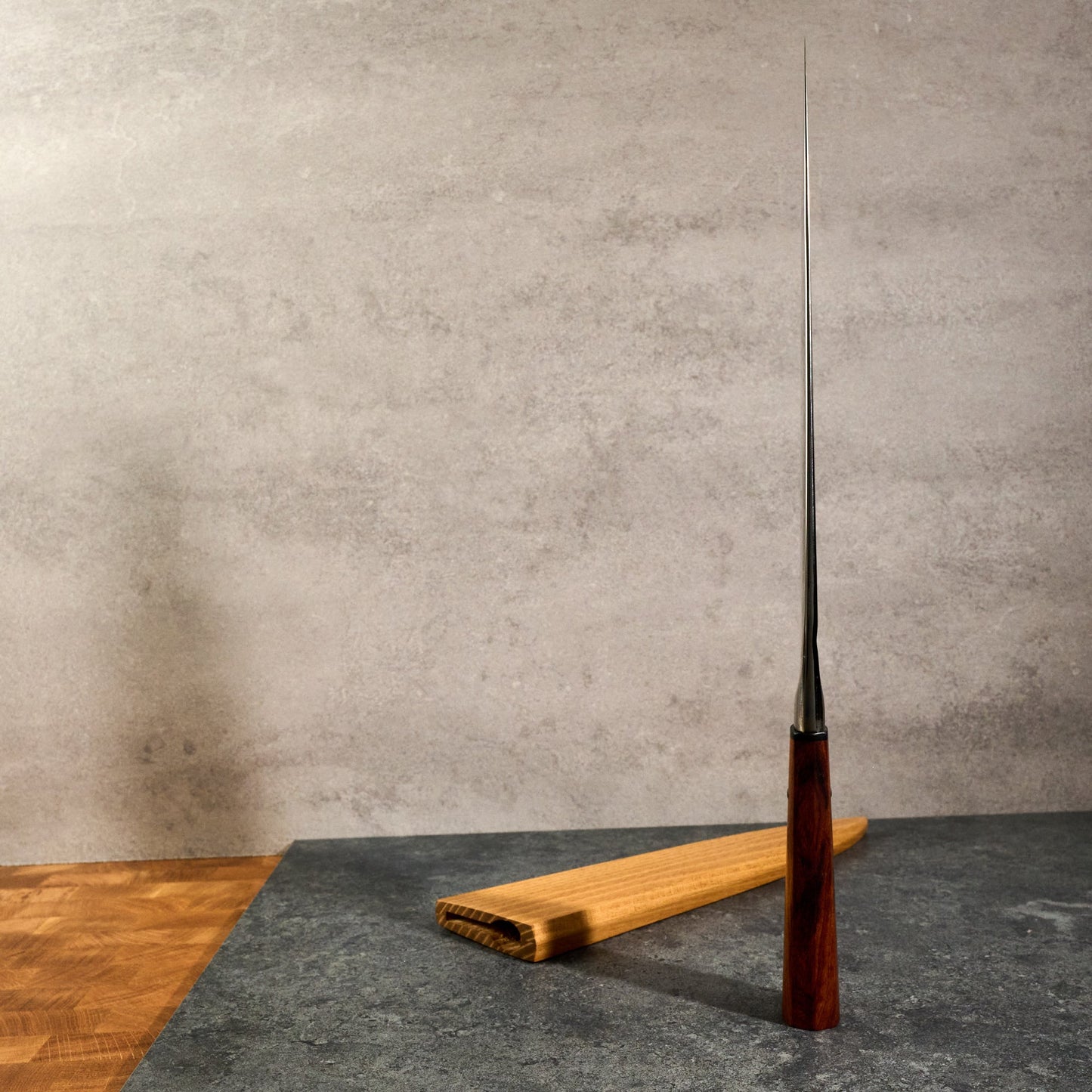 Gyuto 253mm SanMai 15N20 & Apex Ultra – blade close-up