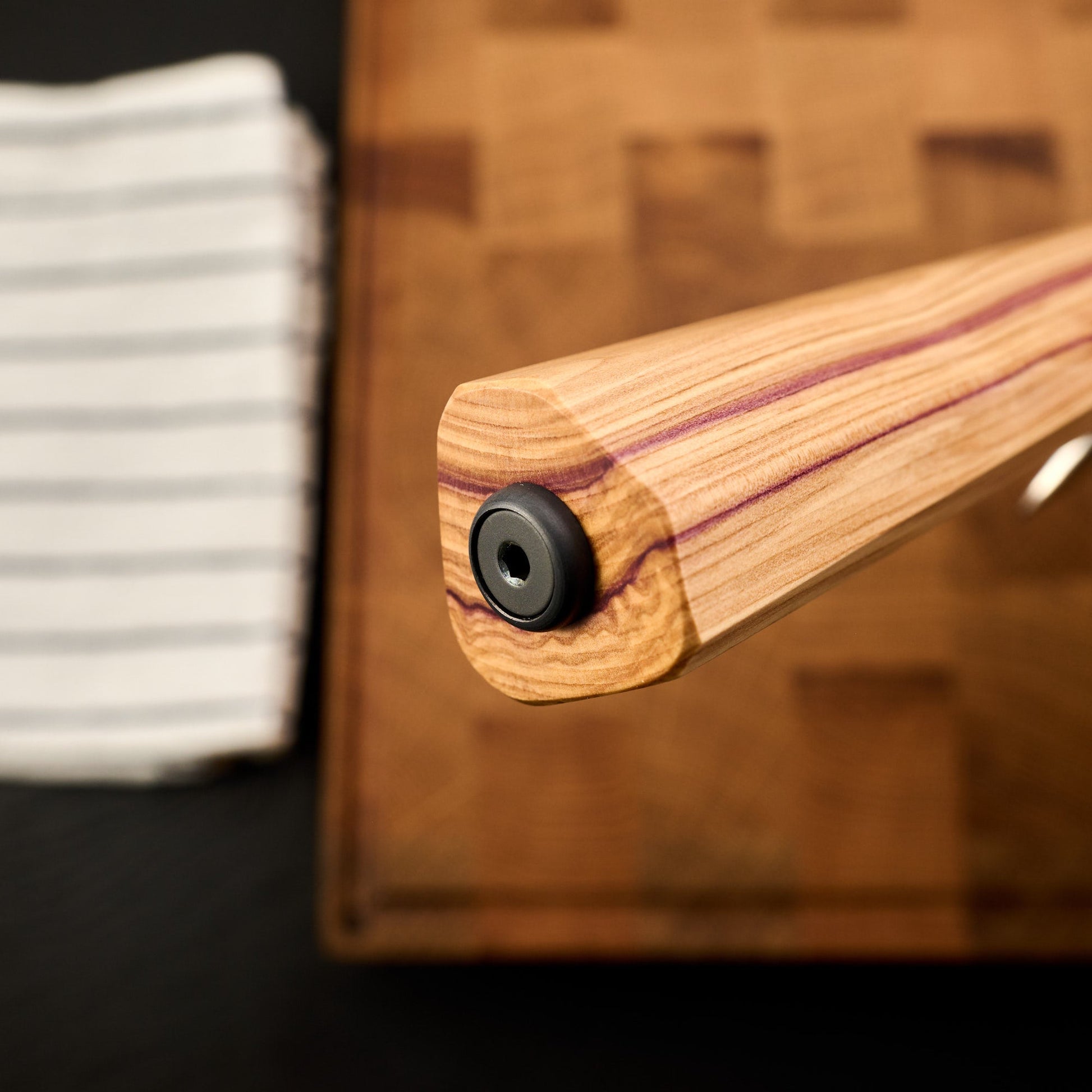 Gyuto 255mm Denty Kurouchi Lilac & Titanium – side profile
