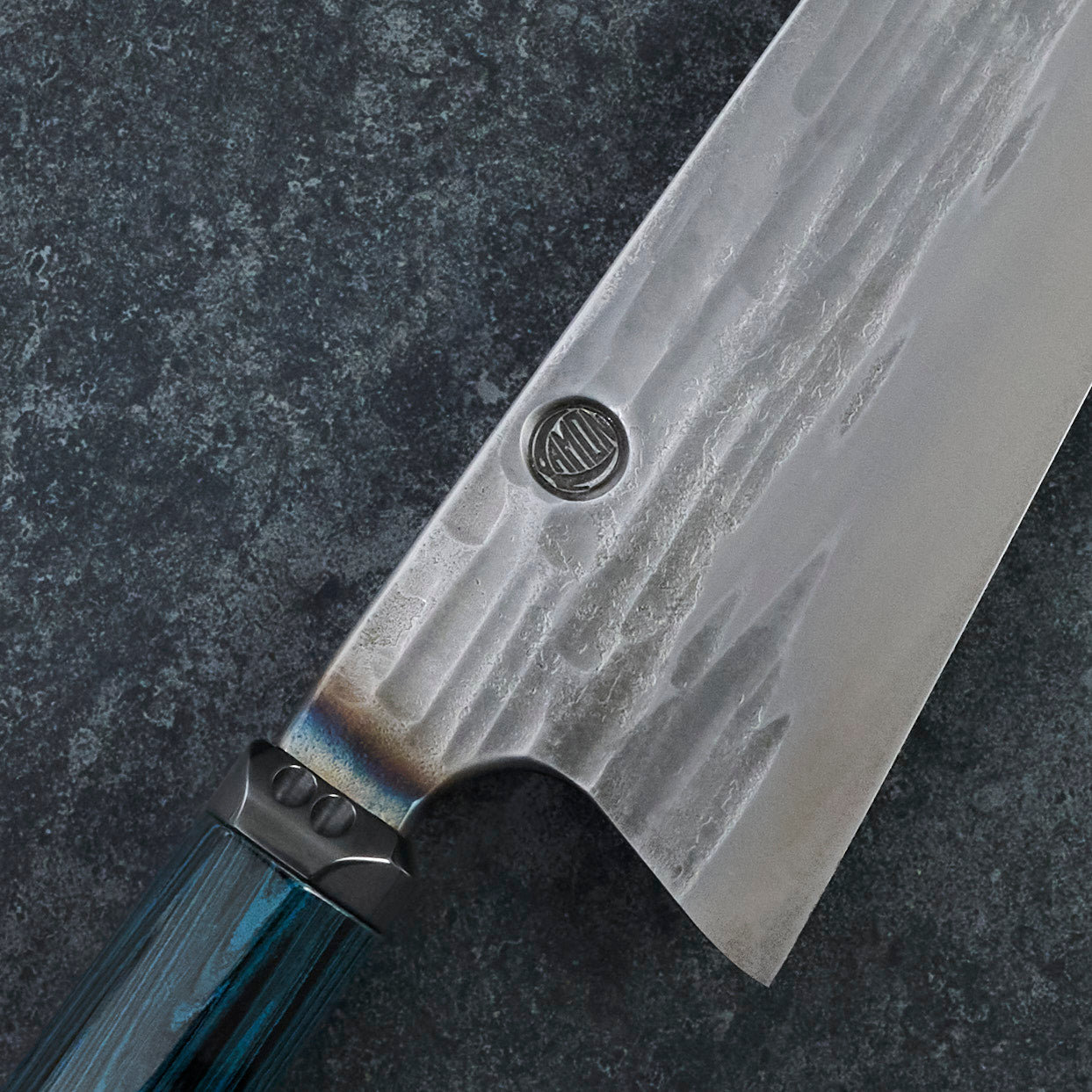 Gyuto 255mm Apex BO Wave Oil Slick Blue Ebonite – side profile
