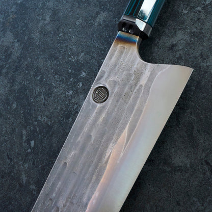 Gyuto 255mm Apex BO Wave Oil Slick Blue Ebonite – blade close-up