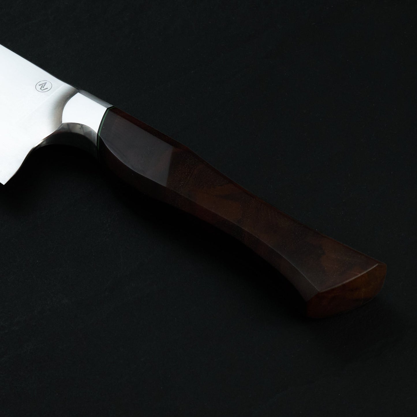 Gyuto 265mm AU Chicago Black Walnut G10 Integral – handle detail