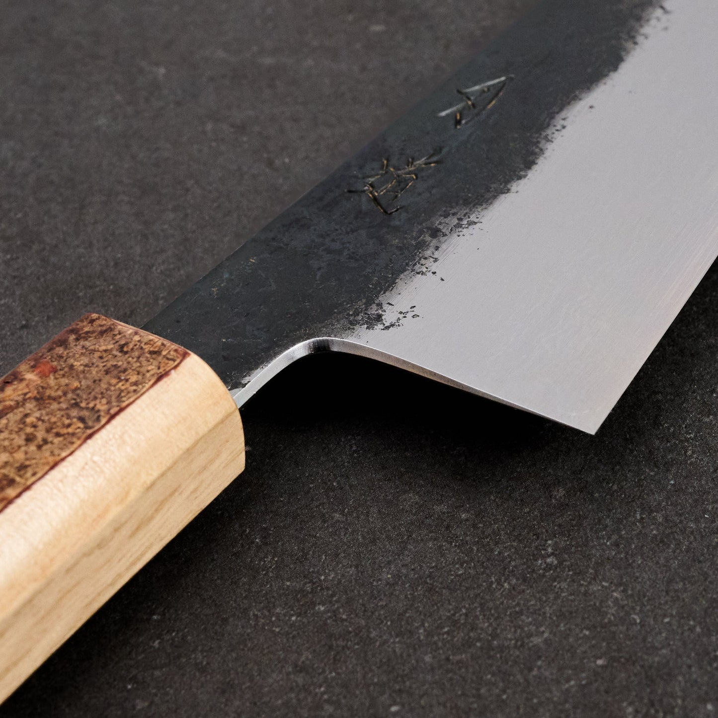 Gyuto 210mm B1D Aogami #1 Damascus Clad Cherry & Oak – handle detail