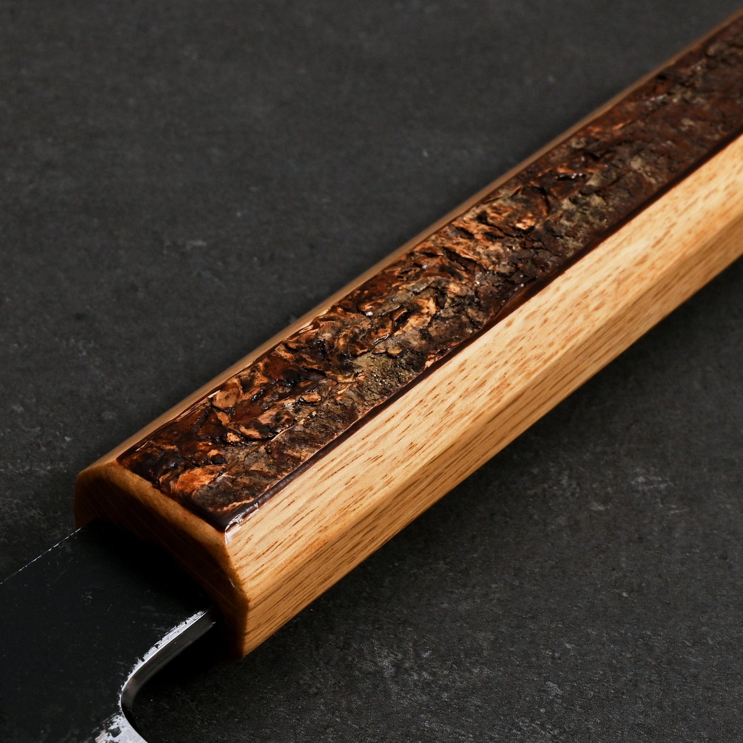Gyuto 240mm B1D Aogami #1 Damascus Clad Cherry & Oak – blade close-up