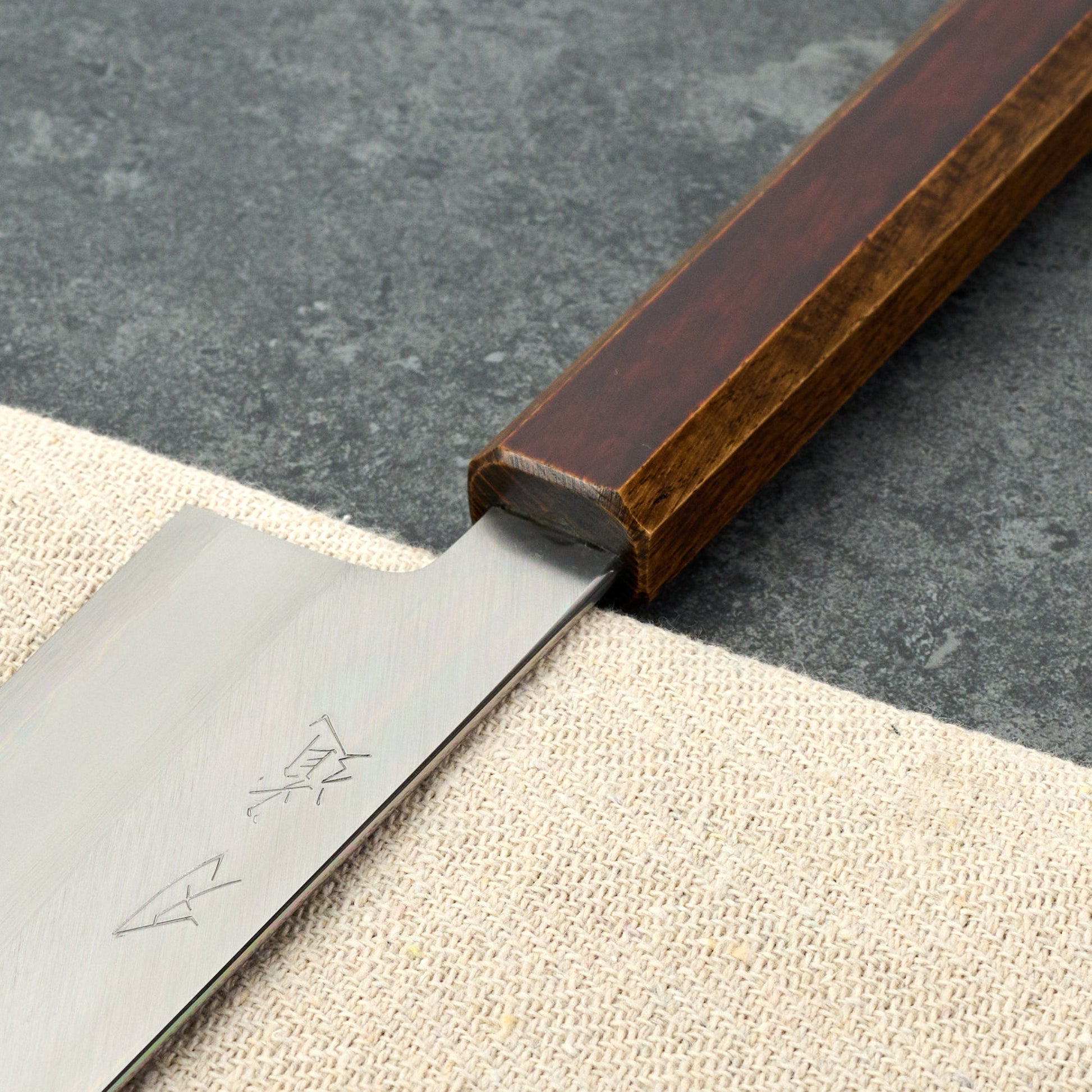 Gyuto 210mm Junpaku Shirogami #1 – handle detail